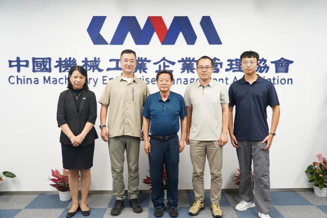 1761093940783470.jpg 5bbe0b204525b4e6b4ae6953a2fe61da.jpg